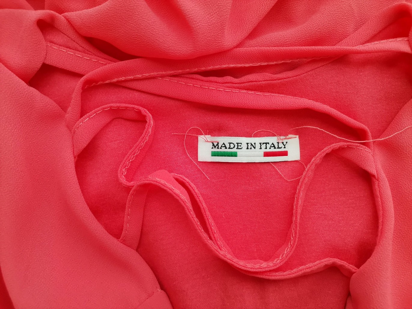 Made in Italy Stl 3 (40) Färg Rosa Rund urringning Blus Långärmad