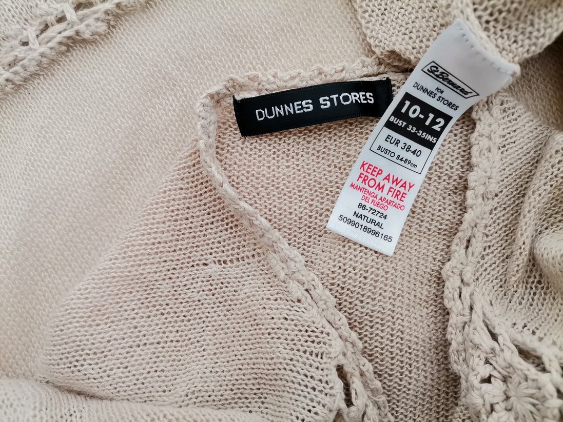 Dunnes stores Stl 10/12 (38/40) Färg Beige V-ringning Lång knuten kofta Kortärmad Material Lin Öppet stickat