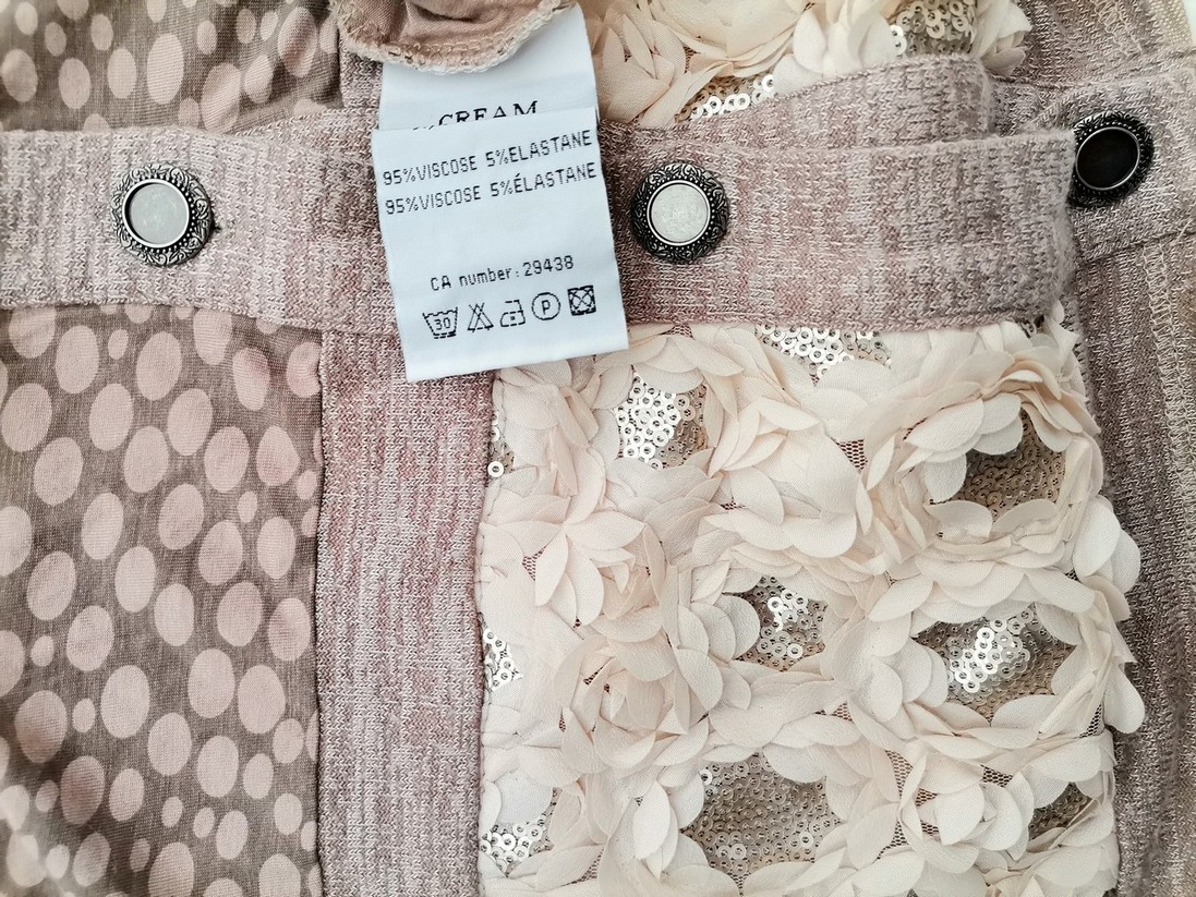 Cream Stl XL Färg Beige Prickar Rund urringning Knäppt Blus Långärmad Material Viskos