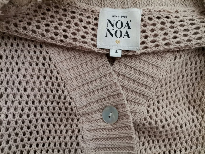 Noa noa Stl S Färg Beige V-ringning Lång knäppt koftkappa Långärmad Material Bomull 100% Finstickat