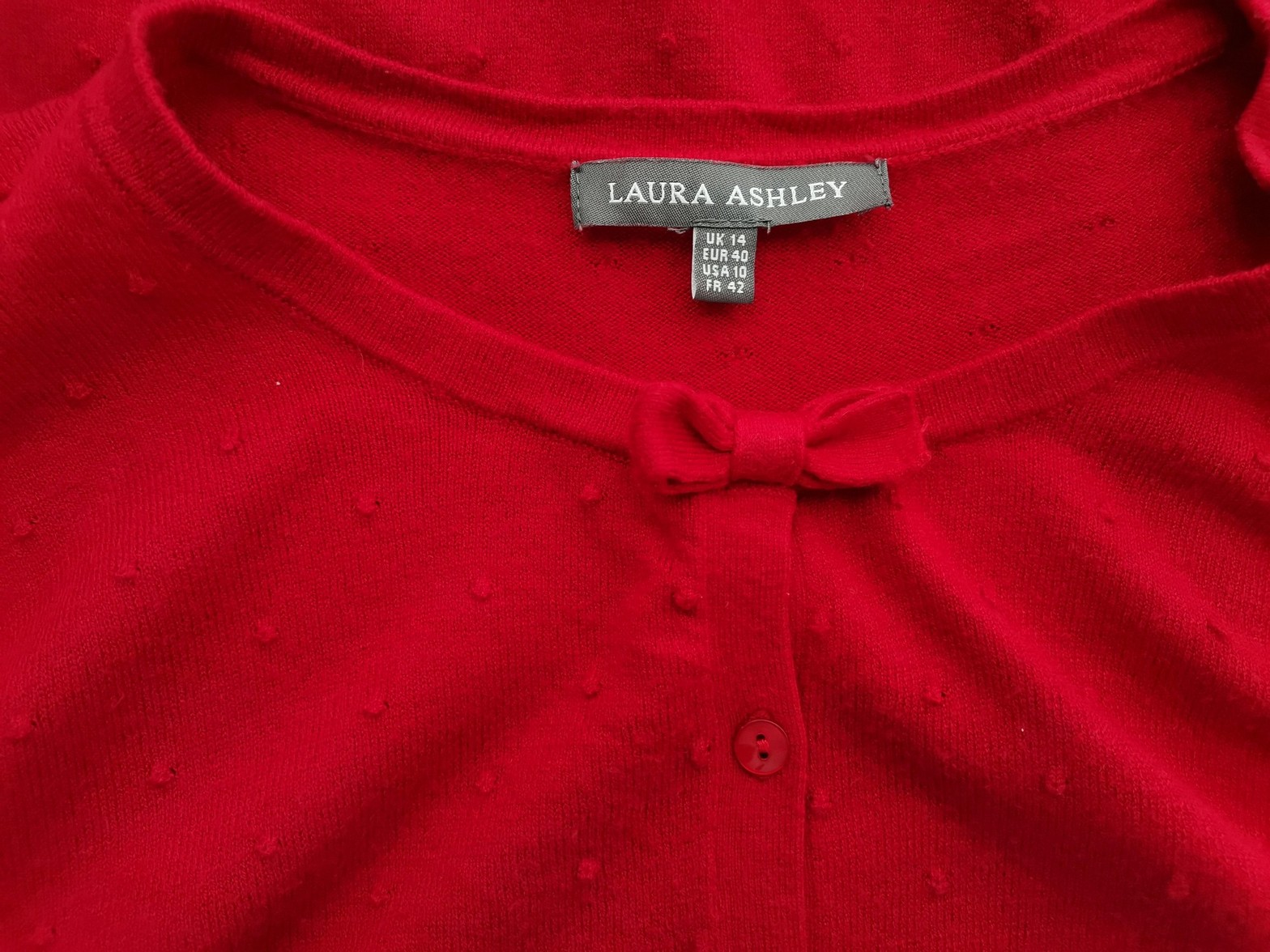 Laura ashley Stl 14 (40) Färg Röd Rund urringning Knäppt kofta Långärmad Material Viskos Finstickat