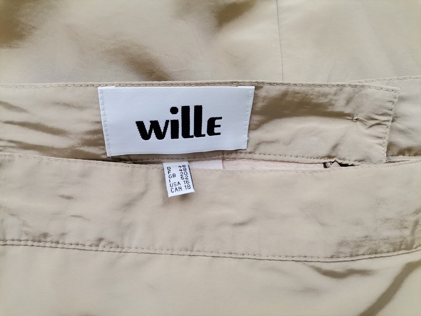 Wille Stl 46 Färg Beige Maxikjol Kjol Lång