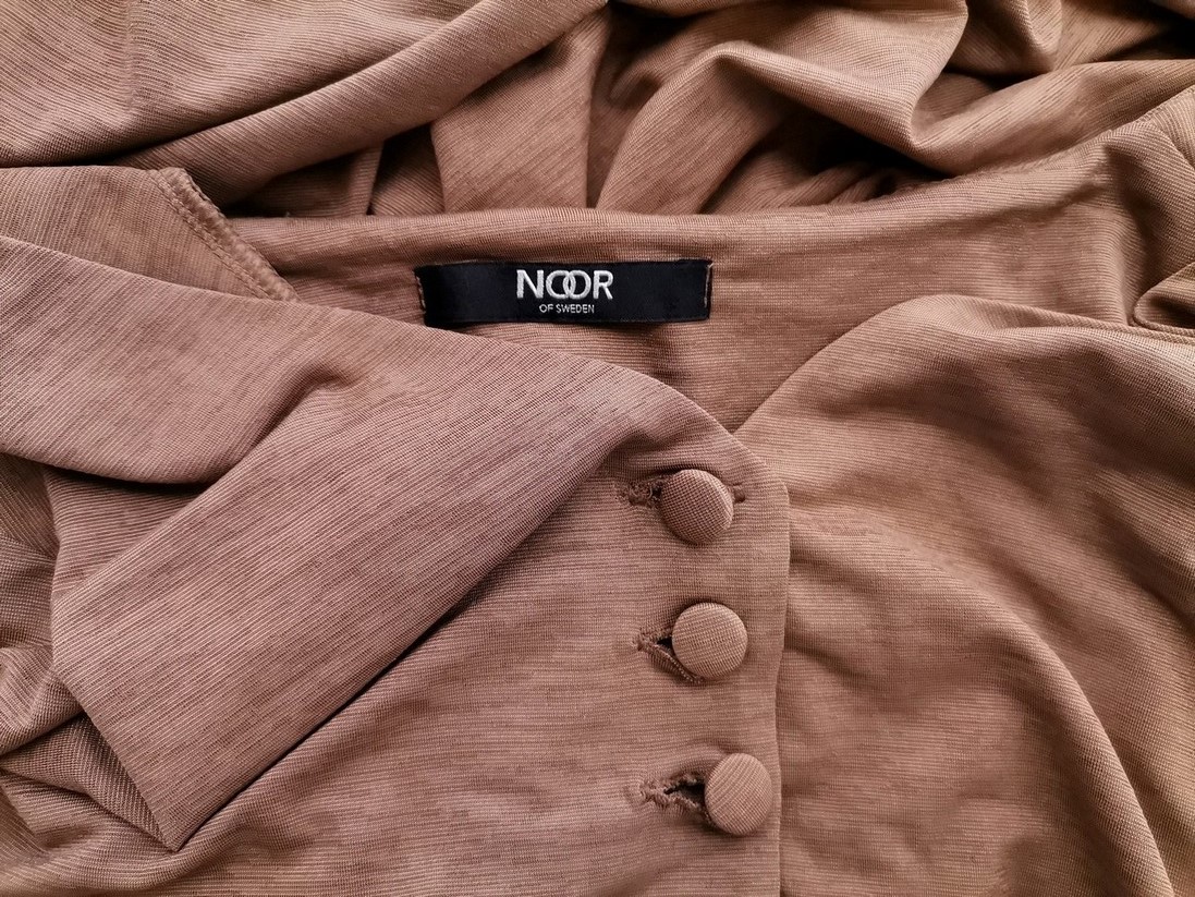 Noor Stl 46/48 Färg Beige Hängselbyxor Kortärmad