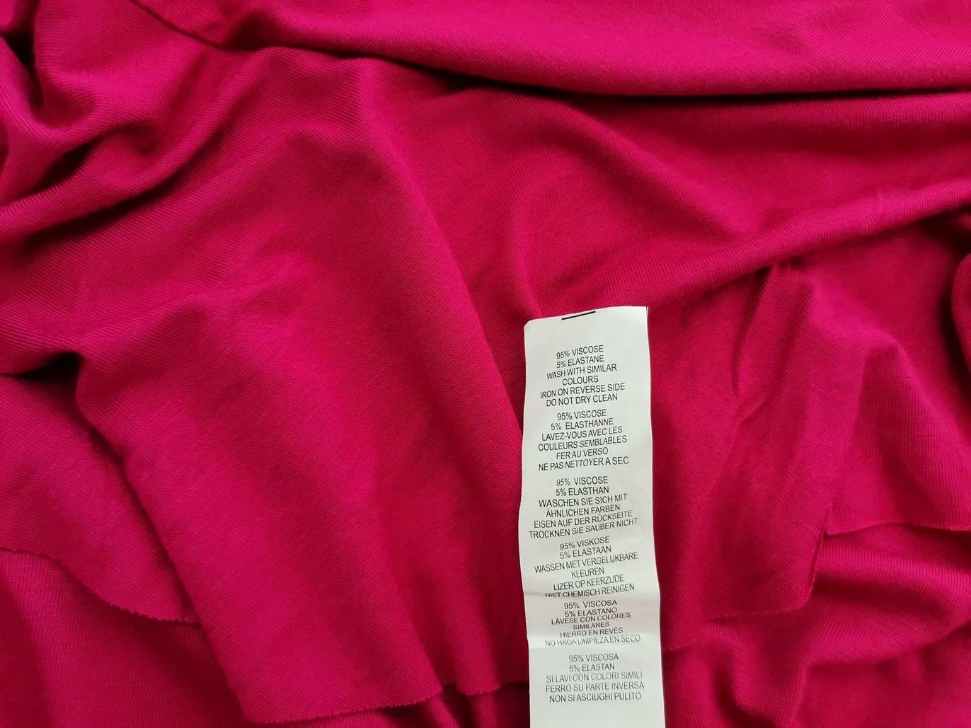 Boohoo Stl 12 (40) Färg Fuchsia V-ringning Skal Klänning Långärmad Knälängd Material Viskos