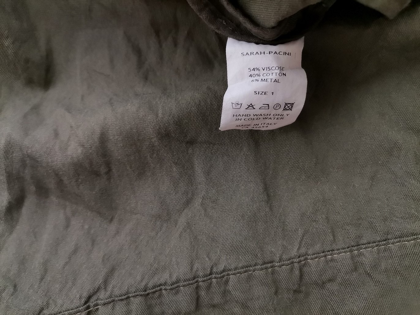 Sarah Pacini Stl 1 (38) Färg Khaki Rak och pennkjol Kjol Knälängd Material Viskos