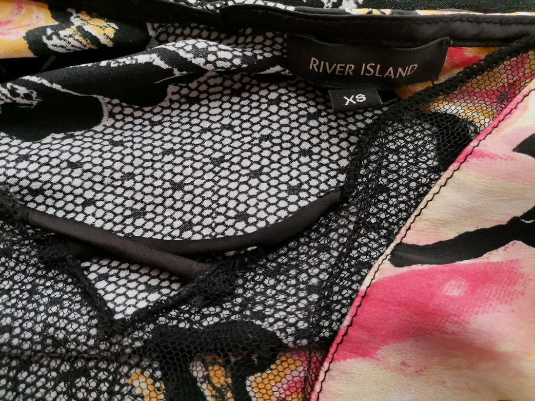 River island Stl XS Färg Svart Hjärtformad Blus Ärmlös