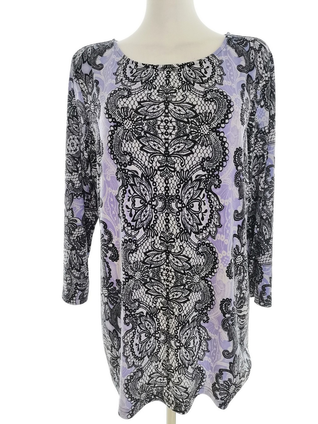 Bob Mackie Stl M Färg Lila Paisley Rund urringning Tunika blus ärm 3/4