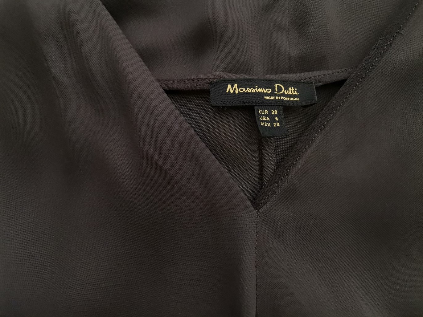 Massimo dutti Stl 38 Färg Grå V-ringning Blus Ärmlös