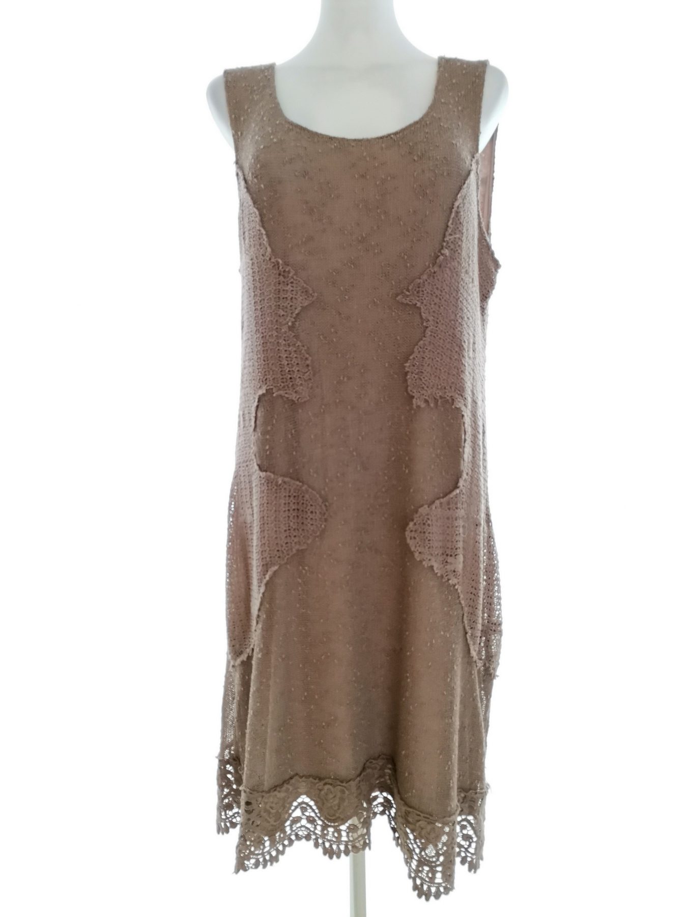 Cream Stl XL Färg Beige Rund urringning Raka Klänningen Ärmlös Midi