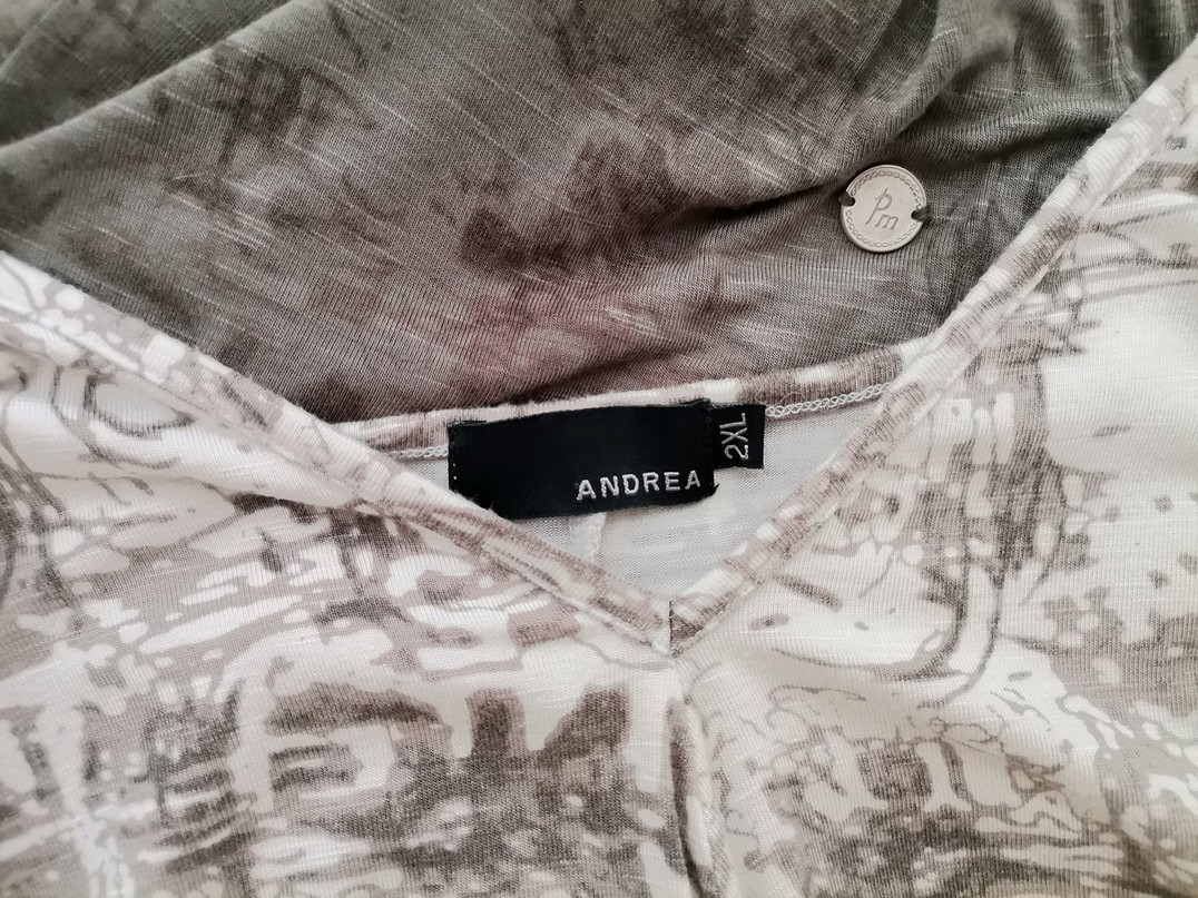 Andrea Stl 2XL Färg Grå V-ringning Raka Klänningen ärm 3/4 Knälängd Material Viskos