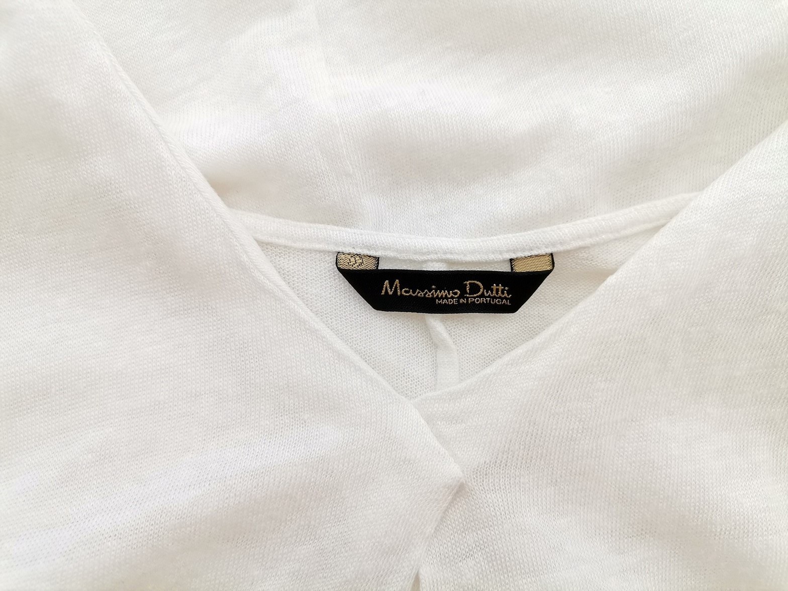 Massimo dutti Stl 8 (44) Färg Vit V-ringning Blus Kortärmad