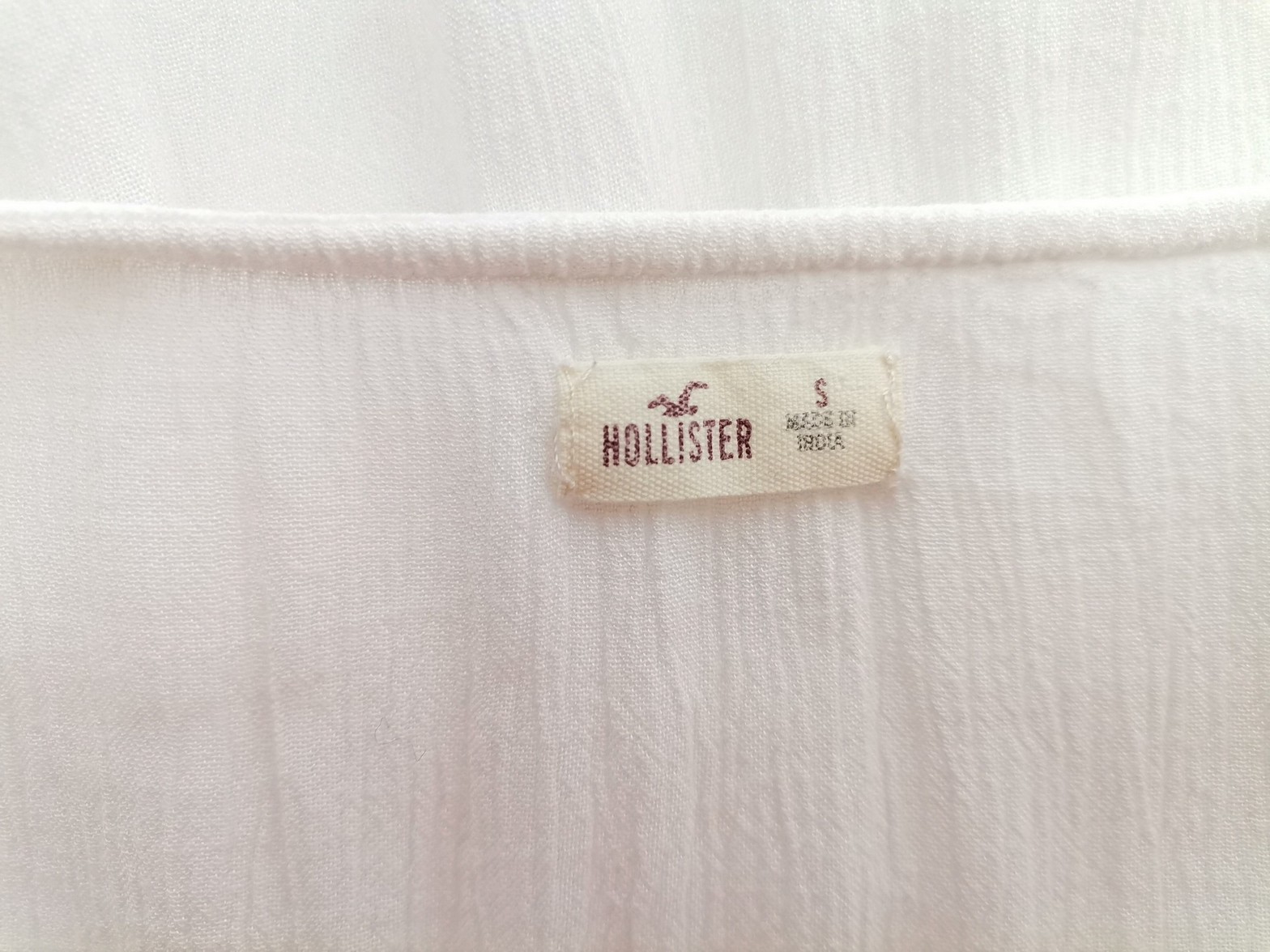 Hollister Stl S Färg Vit Rund urringning Blus ärm 3/4 Material Viskos 100%