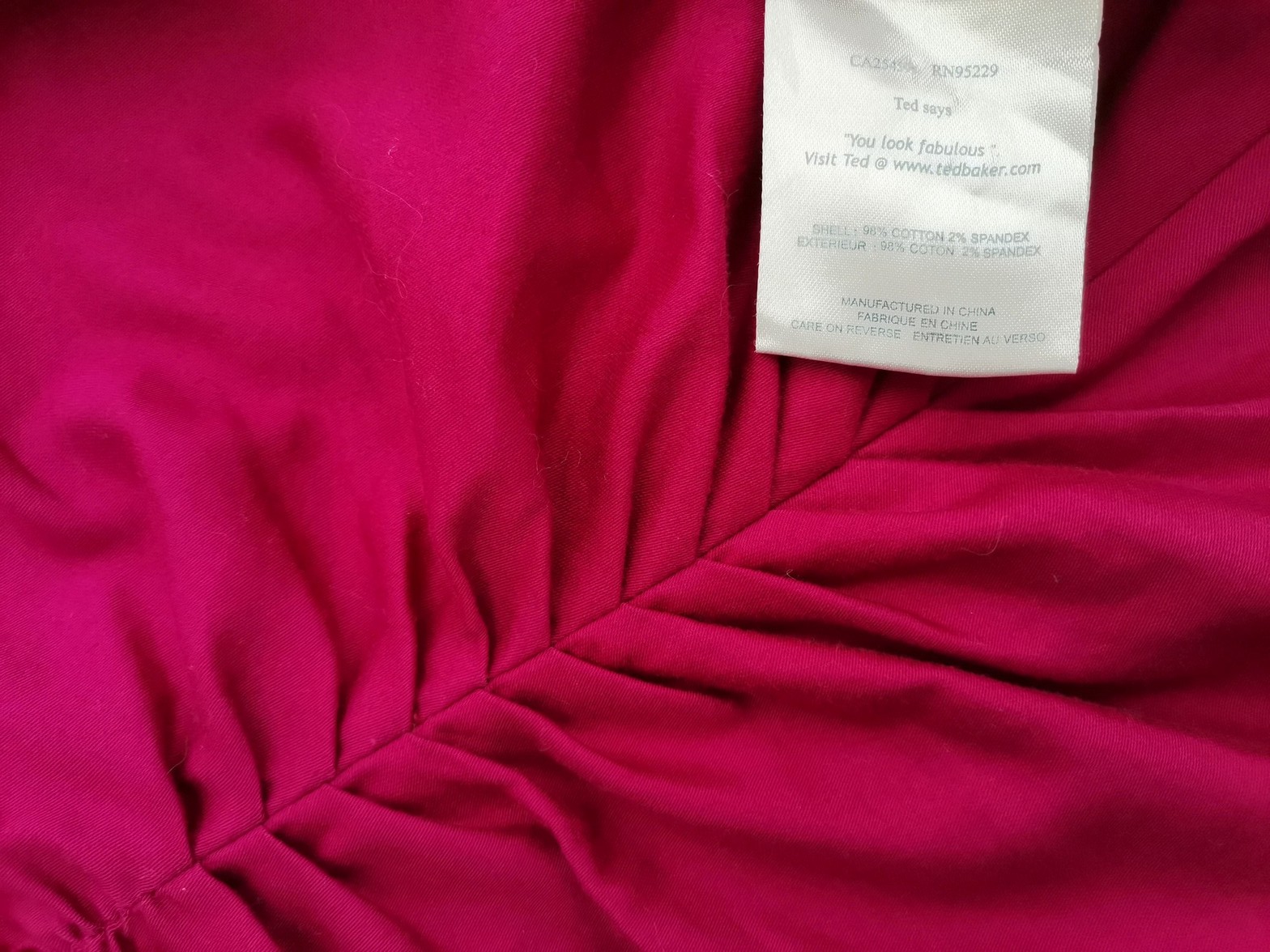 Ted Baker Stl 2 (38) Färg Fuchsia V-ringning Raka Klänningen Kortärmad Midi Material Bomull