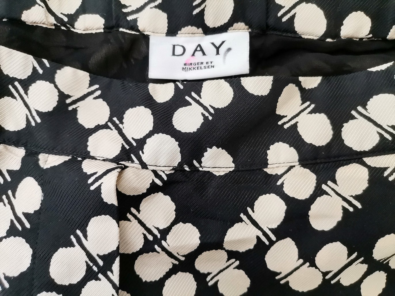 Day Birger Et Mikkelsen Stl 36 Färg Svart Casual Byxor Material Siden 100%