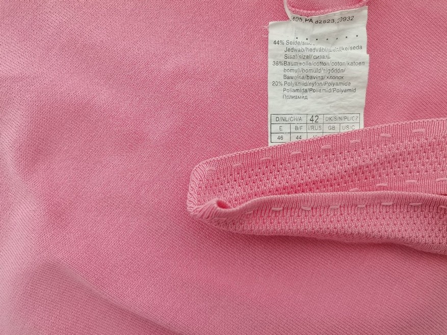 Bianca Stl 42 Färg Rosa Kvadratisk urringning Blus Ärmlös Material Siden