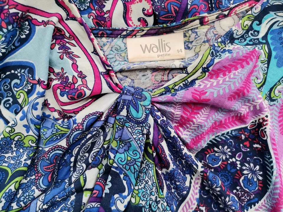 Wallis Stl 14 (42) Färg Blå Paisley V-ringning Tunika blus ärm 3/4 Material Viskos