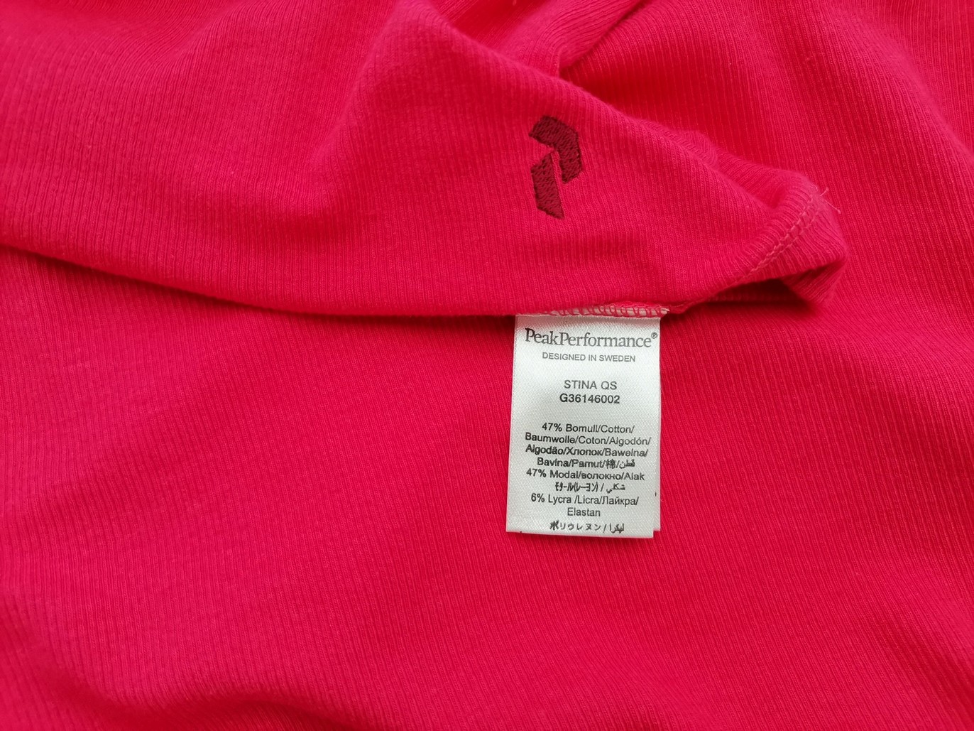 Peak performance Stl L Färg Rosa V-ringning Tunika blus ärm 3/4 Material Modal