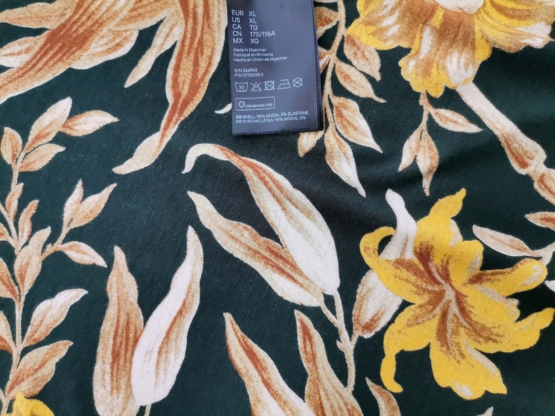 H&m Stl XL Färg Smaragdgrön Rullekrage Blus Långärmad Material Modal