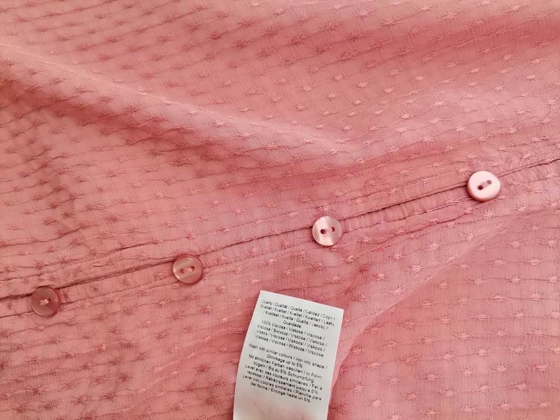 Zizzi Stl L Färg Rosa V-ringning Knäppt Tunika Blus Kortärmad Material Viskos 100%