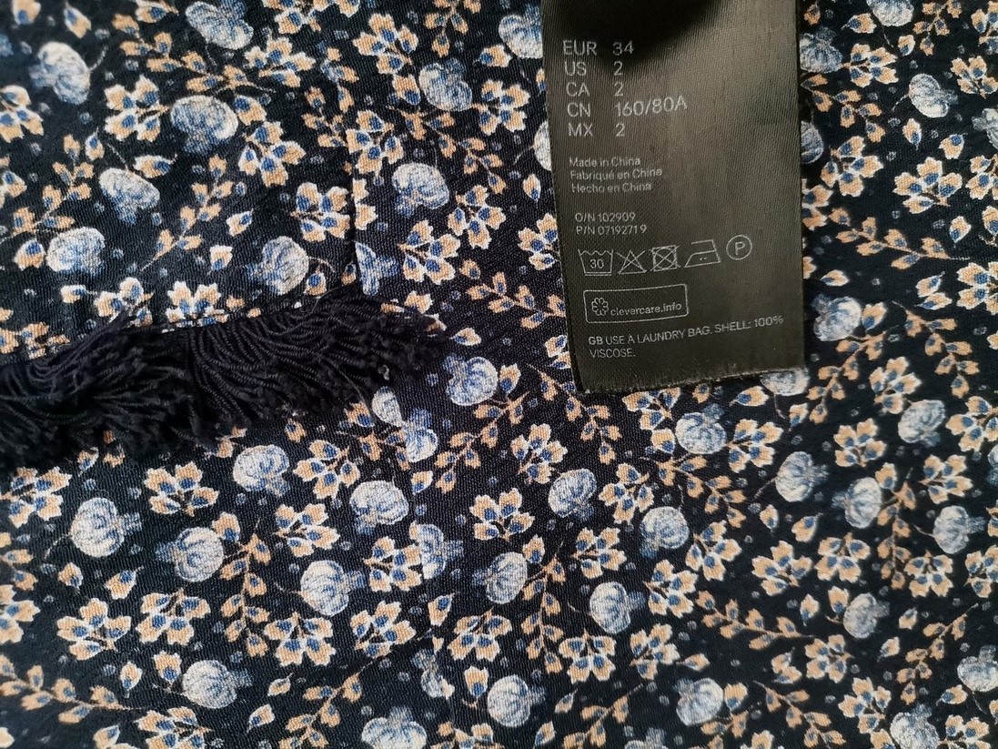 H&m Stl 34 Färg Marinblå Keyhole Crew Neck Blus Kortärmad Material Viskos 100%