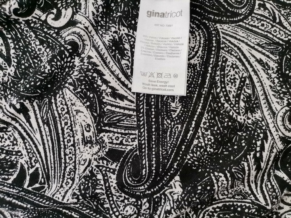 Ginatricot Stl S Färg Svart Paisley Rund urringning Tunika blus ärm 3/4 Material Viskos