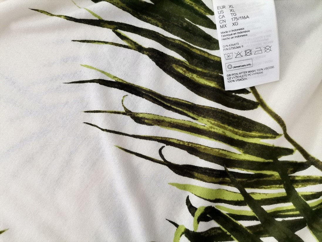 H&m Stl XL Färg Elfenben Floral Blad Rund urringning Tunika blus Kortärmad Material Viskos 100%