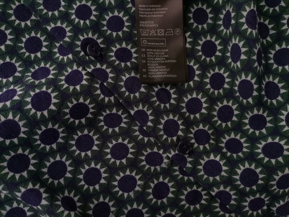 H&m Stl 42 Färg Grön Rund urringning Blus Långärmad Material Viskos 100%