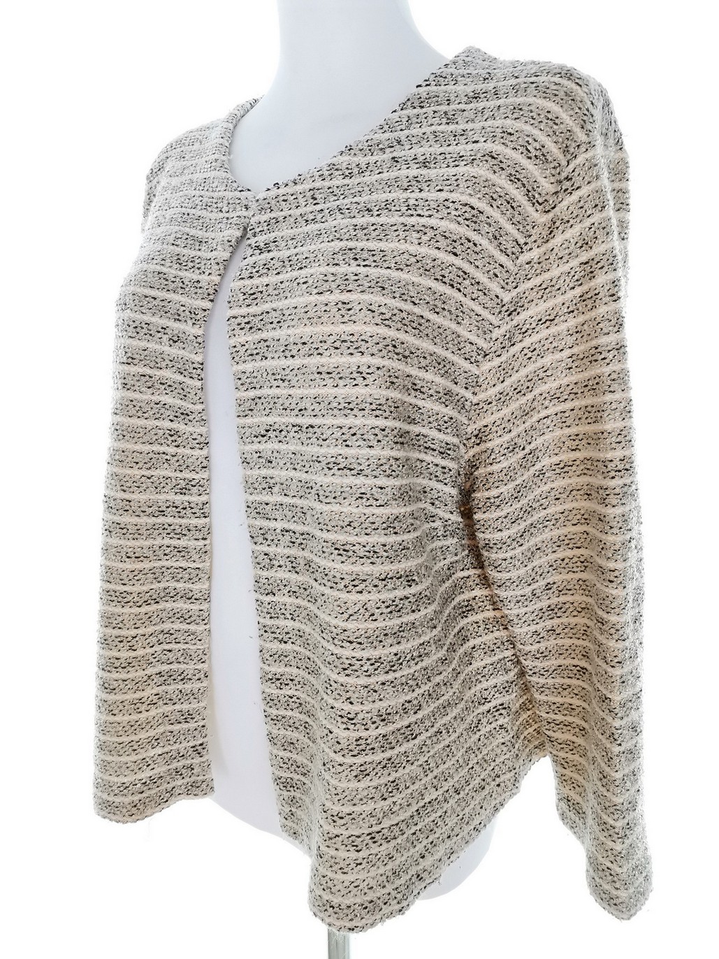 Stl 16 (44) Färg Beige Rund urringning Koftcape ärm 3/4 Material Akryl Finstickat