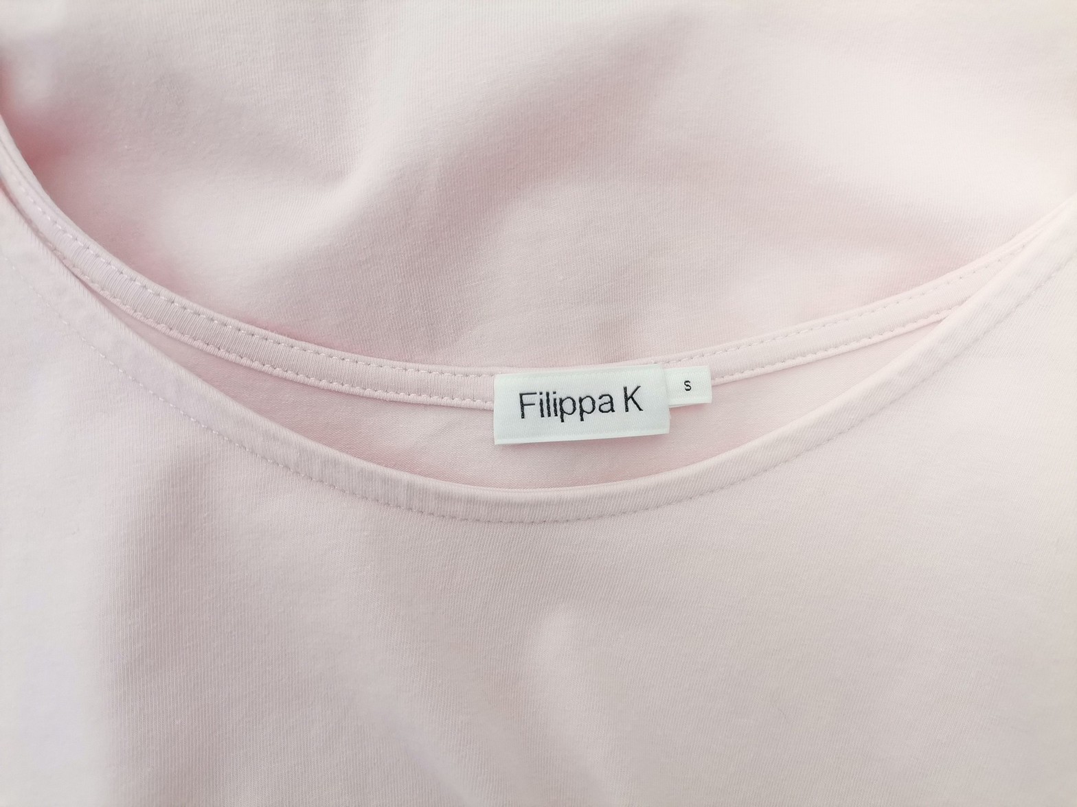 Filippa k Stl S Färg Rosa Rund urringning T-shirt Kortärmad Material Ekologisk bomull