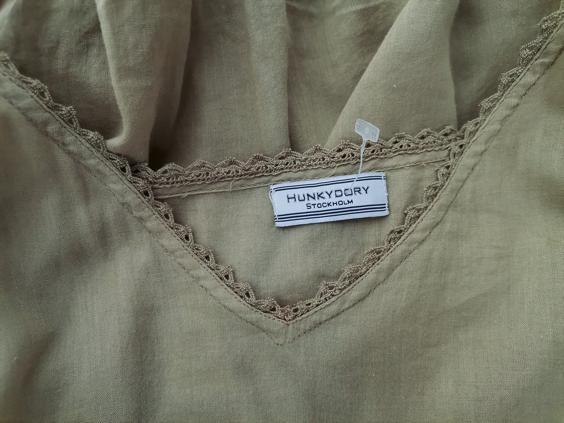 Hunkydory Stl M Färg Khaki V-ringning Tunika blus Kortärmad Material Bomull 100%