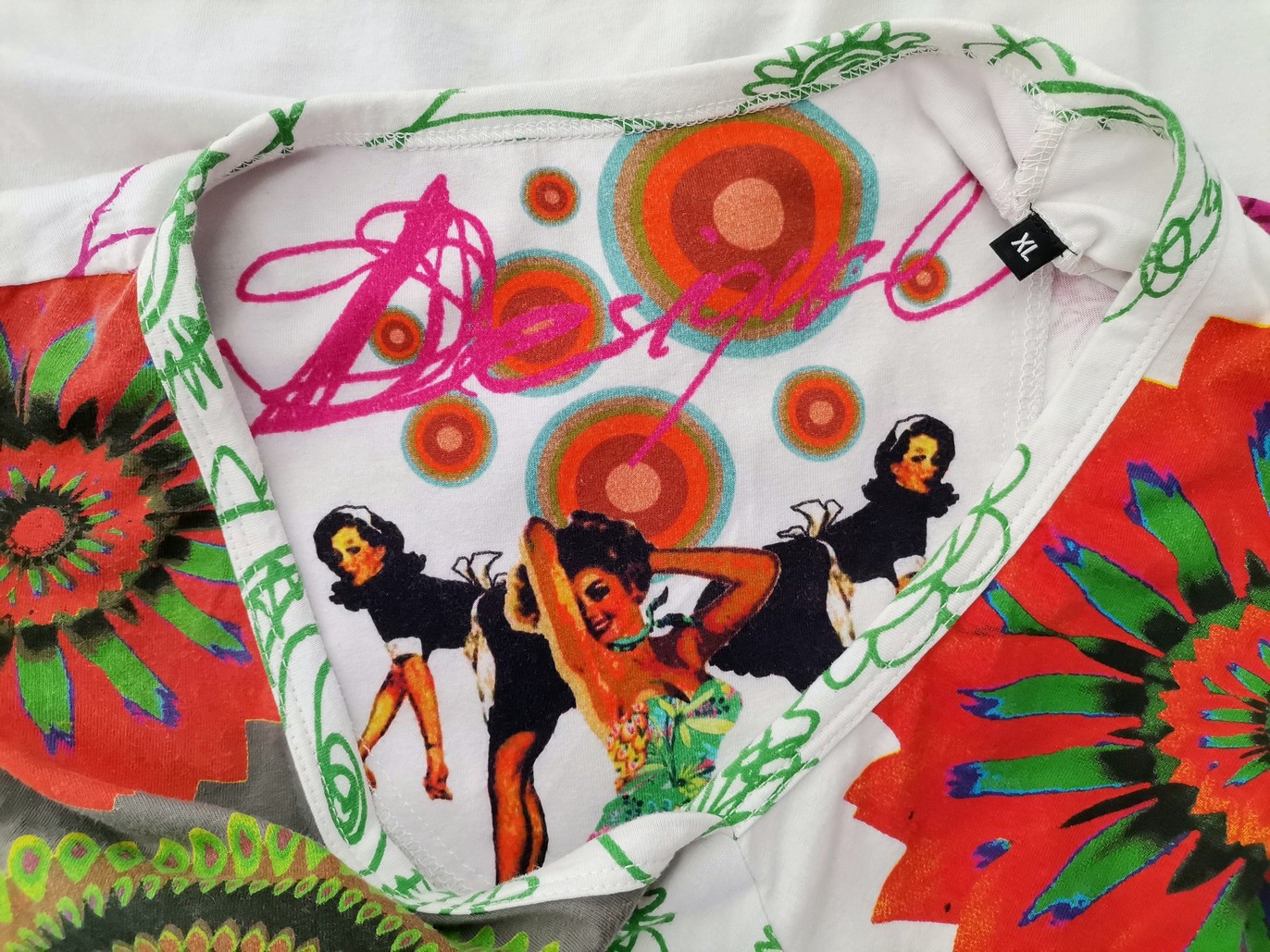 DESIGUAL Stl XL Färg Vit V-ringning Blus Kortärmad Material Bomull 100%