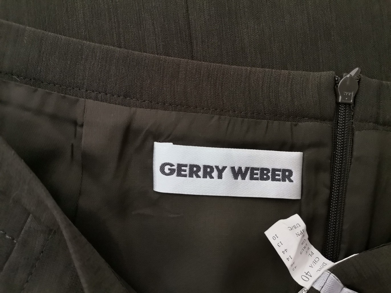 Gerry weber Stl 40 Färg Grå Rak och pennkjol Kjol Midi